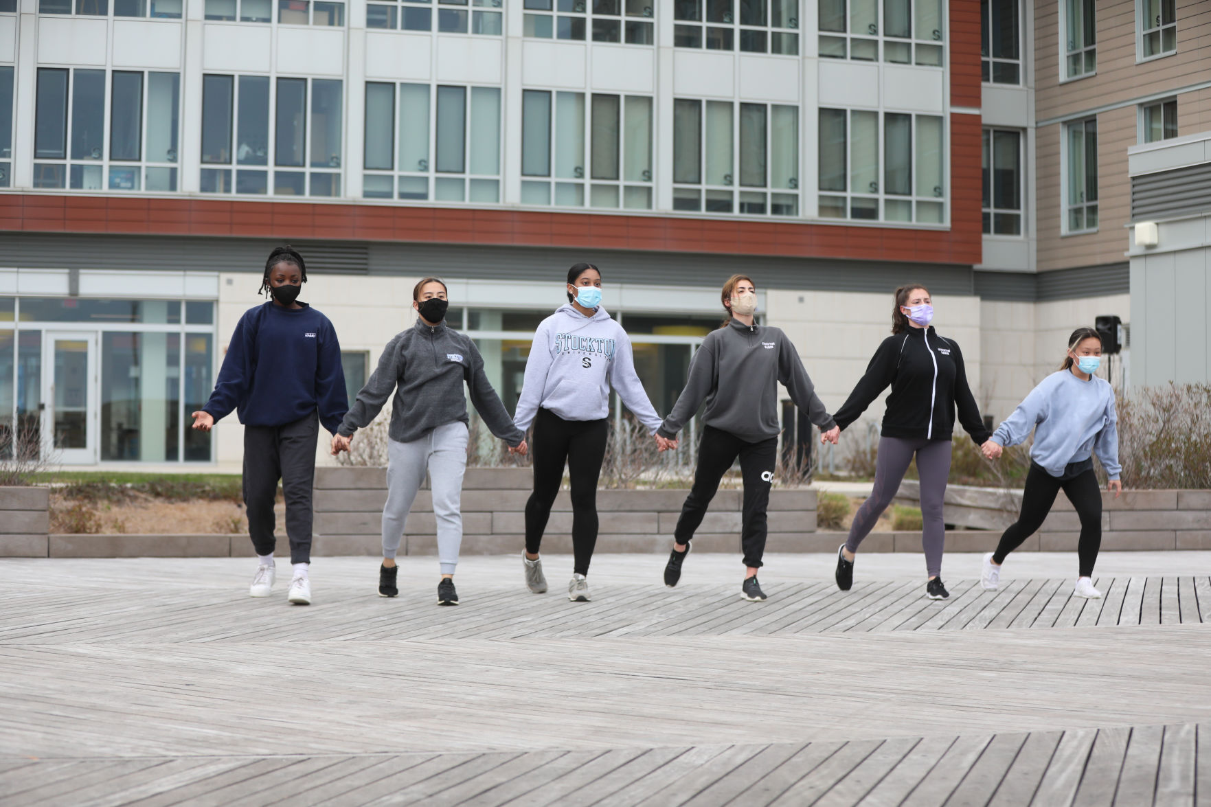041021_nws_stocktondance